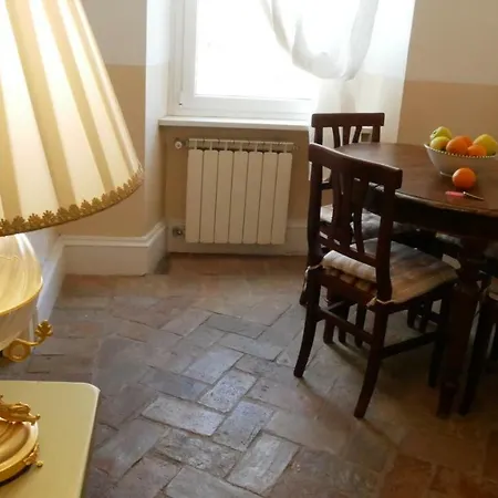 Shabby Chic Flats Vatican Museums * ローマ
